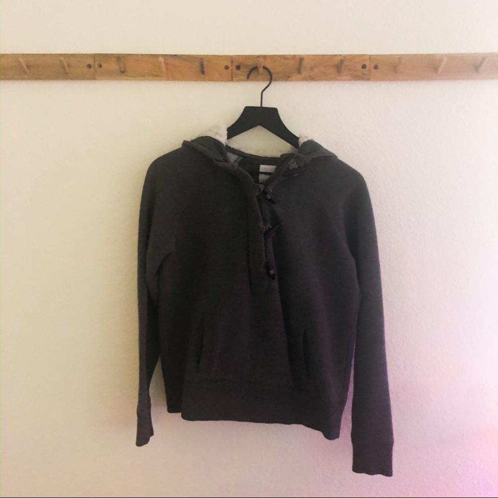 Gap Gray Toggle Button 3/4 Zipper Sweatshirt - image 2